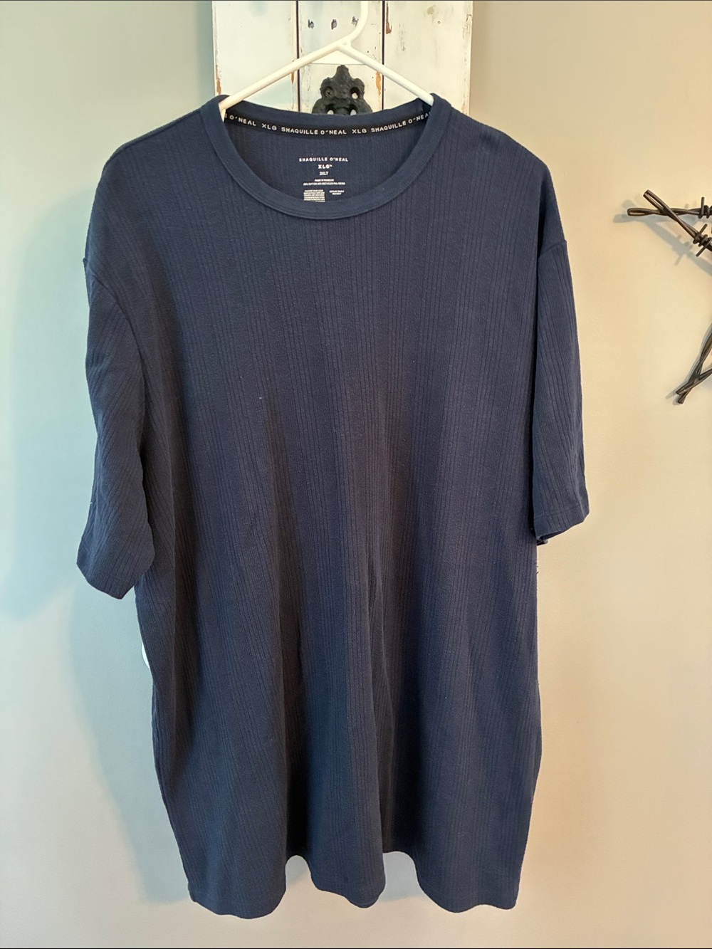 Men’s navy blue ribbed tee shirt 2XT
